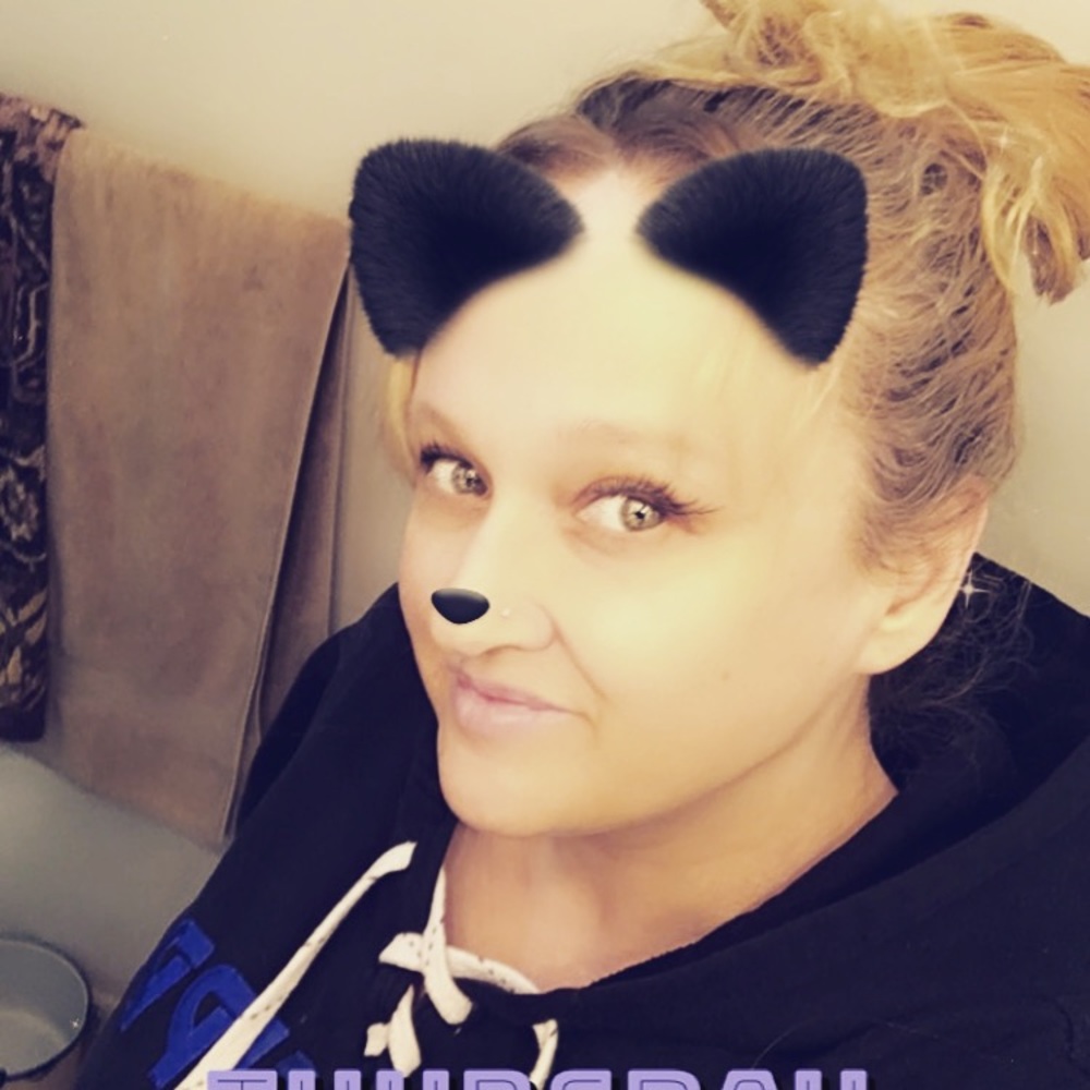 Meet your Posher, Nakia